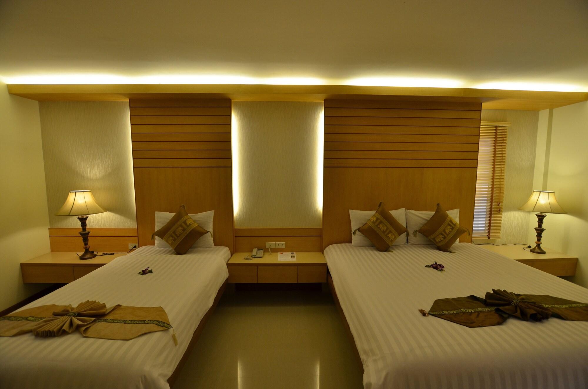 Patong Terrace Boutique Hotel Стая снимка