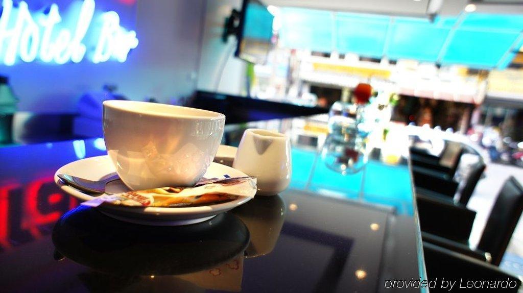 Patong Terrace Boutique Hotel Ресторант снимка